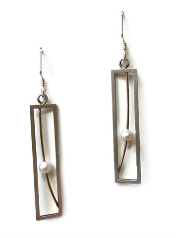 Mar Jewelry - Rectangle Pearl Earrings