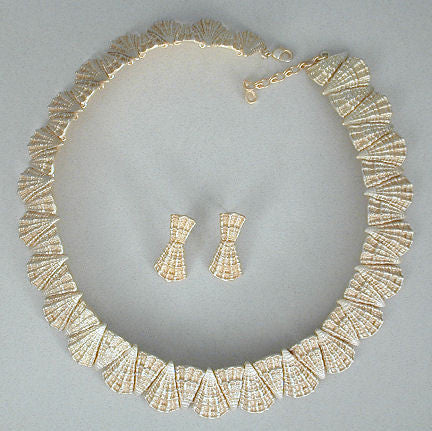 Silver Seasons - Michael Michaud - Razor Shell Collar