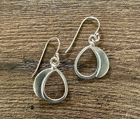 Julia Britell Jewelry - Small Petals Earrings