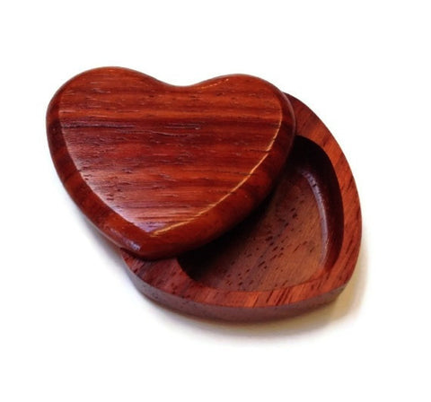Heartwood Creations - Heart Pivot Box